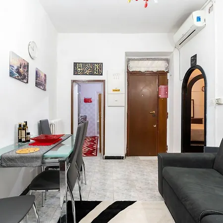 Holiday home House - Free Wifi - Secret Garden *
