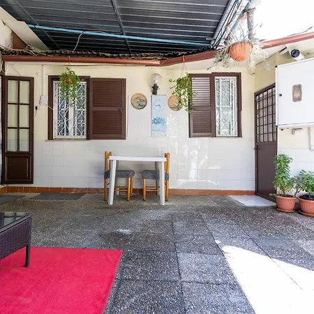 House - Free Wifi - Secret Garden Holiday home